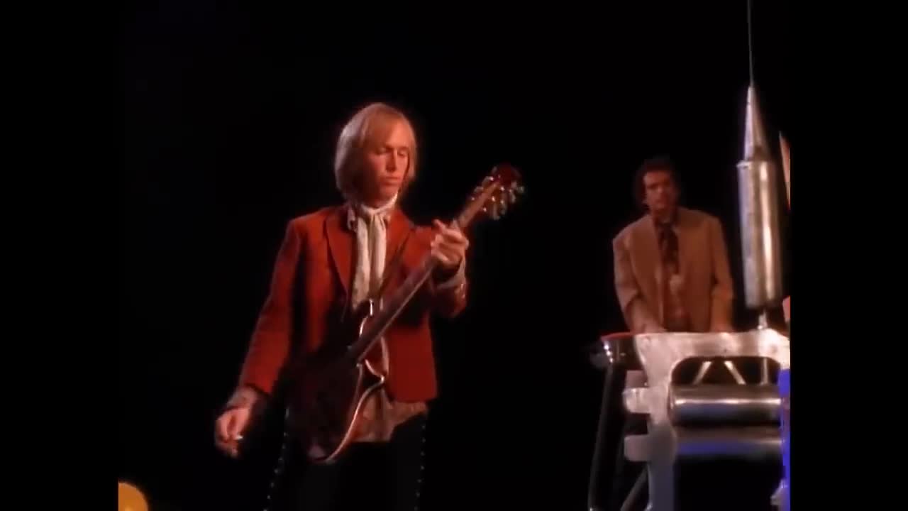 Tom Petty And The Heartbreakers Into The Great Wide Open OfficialMusicVideo mp4