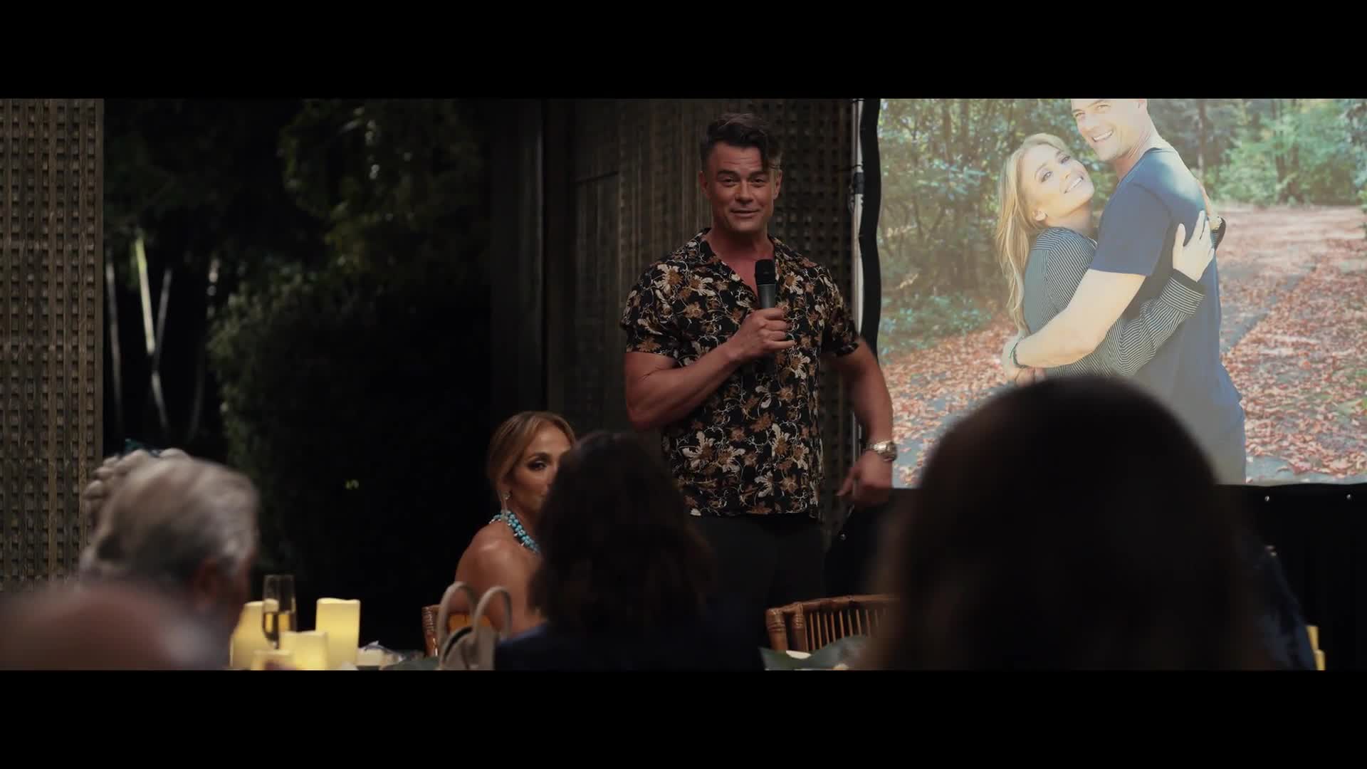 Svatba na odstřel 2022 Jennifer Lopez Komédie novinka CZ dabing Full HD 1080p Pucci film mp4