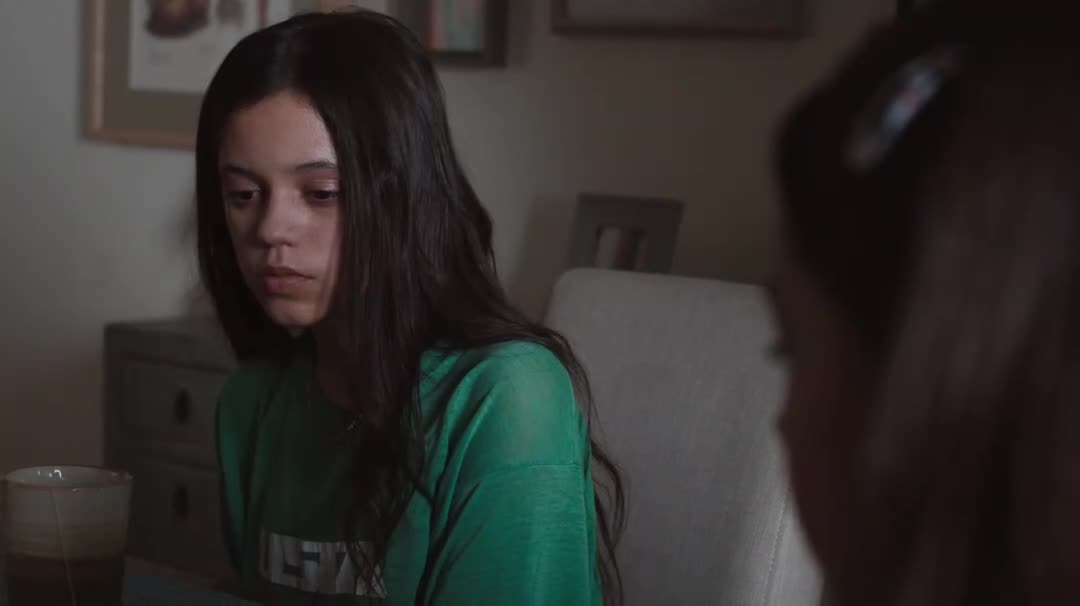 Následky (Jenna Ortega,Maddie Ziegler,Niles Fitch 2021 Dráma Bdrip 1080p ) Cz dabing mp4