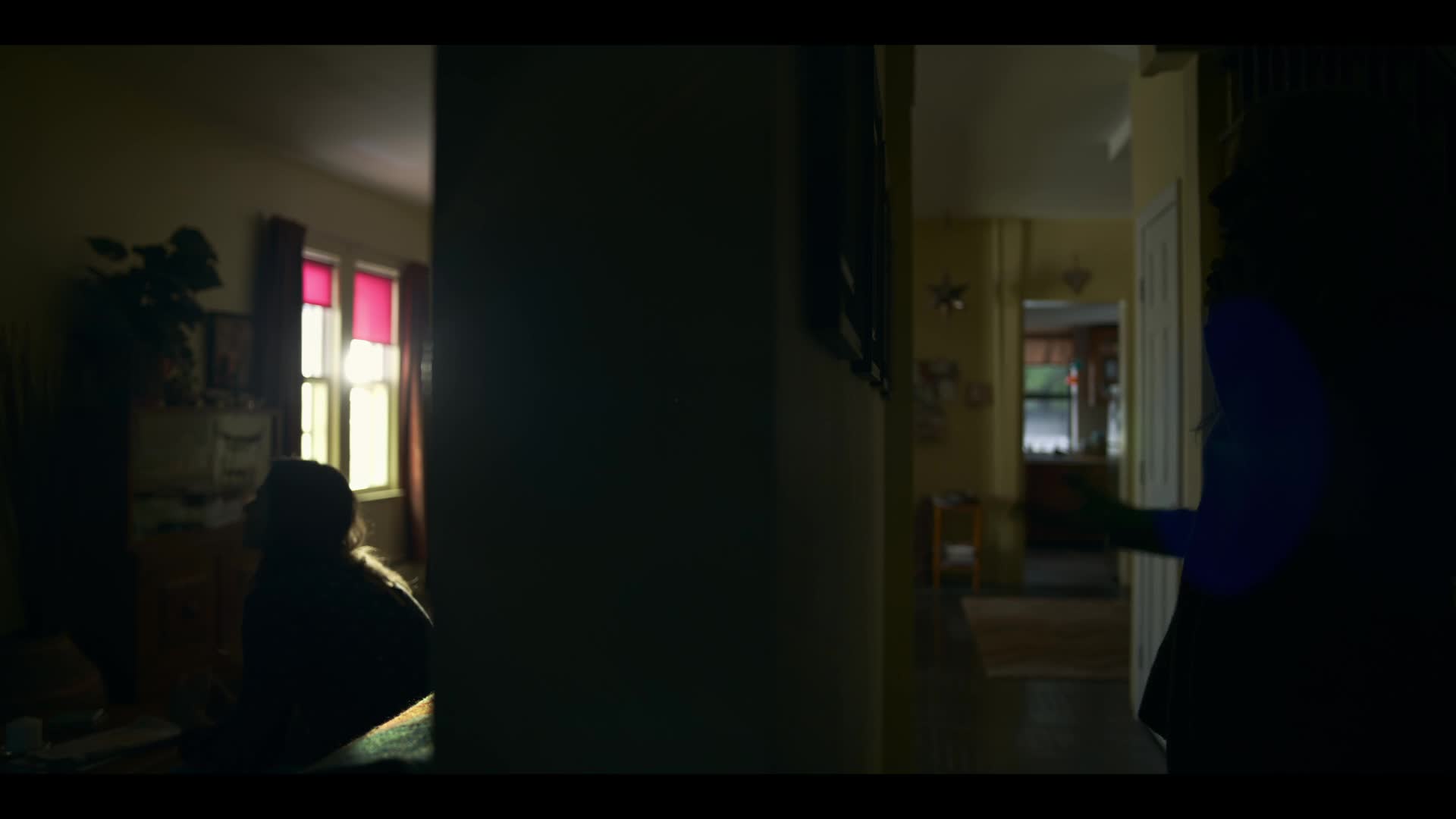 Ztracené dívky (Amy Ryan,Thomasin McKenzie,Kevin Corrigan 2020 Drama Mysteriózní Thriller Krimi Bdrip 1080p ) Cz dabing mkv