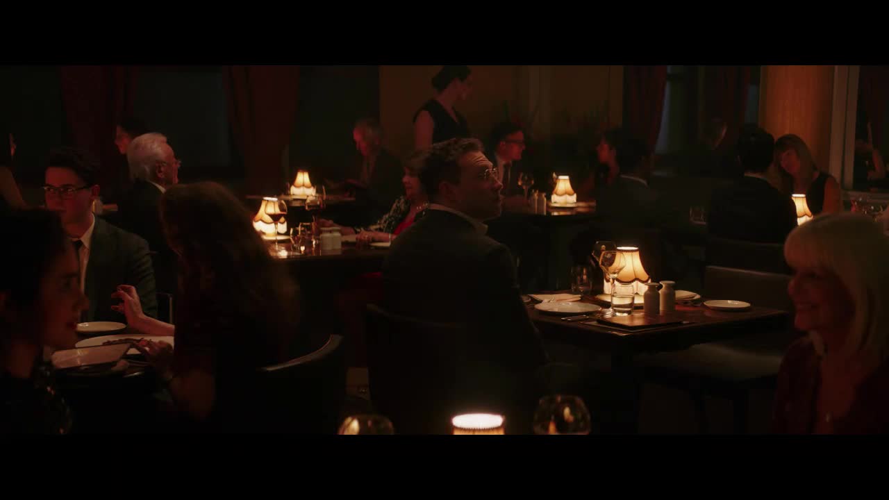 Šok Jolt (Kate Beckinsale,Stanley Tucci,Bobby Cannavale 2021 Akční Komédie Bdrip 1080p ) En dabing+cz titulky mkv