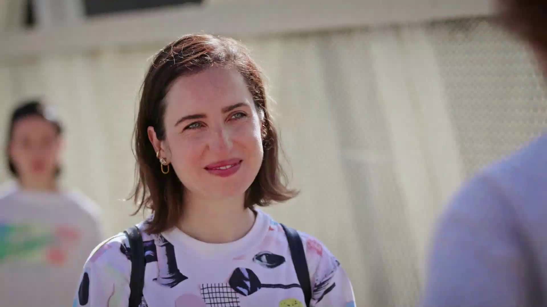 Jak to skončí (Zoe Lister Jones,Cailee Spaeny,Whitney Cummings 2021 Drama Komedie Bdrip 1080p ) Cz dabing avi