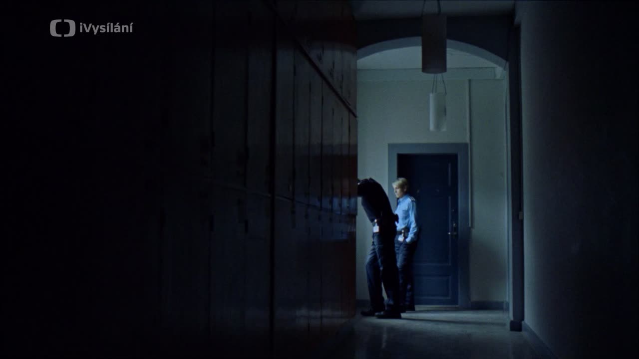 Vězeň   Huset S01E06 CZ dabing HD 720p mkv