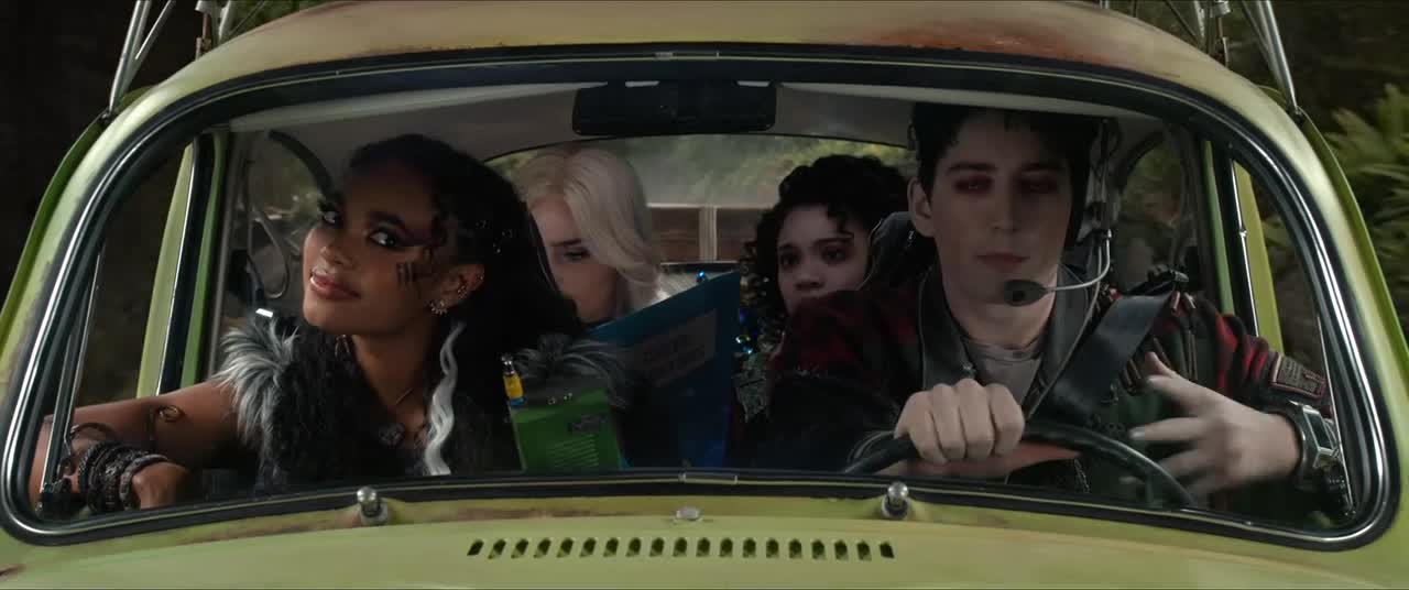 Zombie 4 Vzestup upírů 2025 HD cz dabing mp4