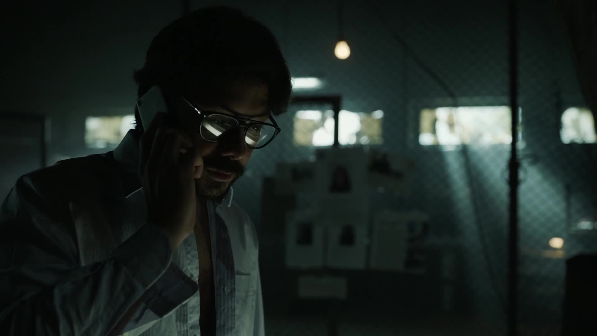 Papírový dům S02E04 Epizoda 04 (2017) akční krimi thriller mysteriózní czdab mkv