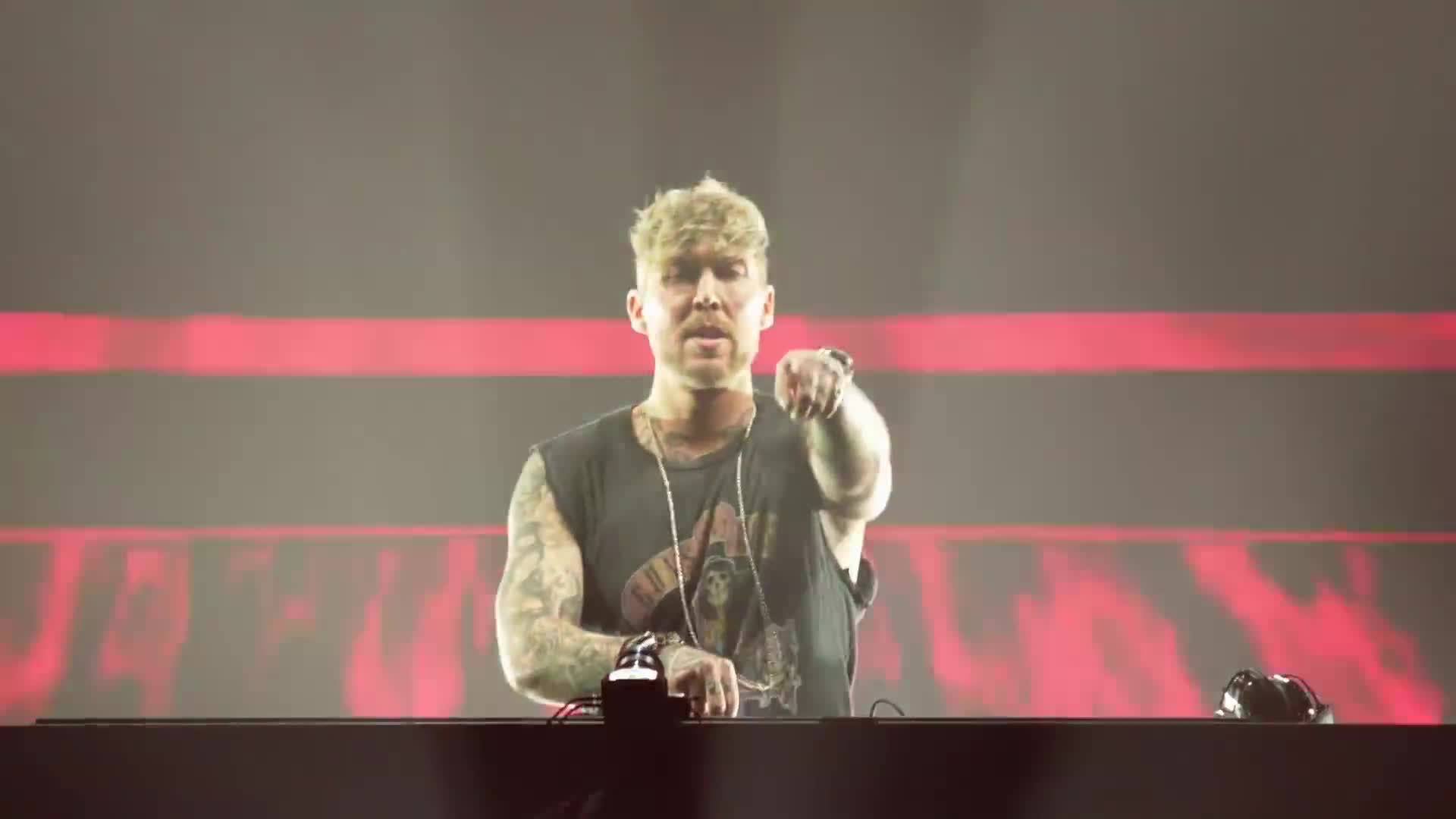 Ben Nicky live at A State Of Trance 850, Jaarbeurs Utrecht [ASOT850] [HD] YouTube (1080p) mp4