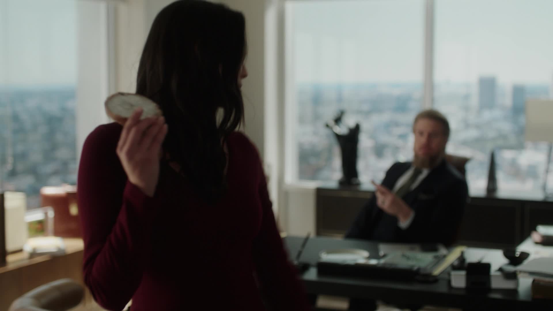 Kravataci   Suits LA S01E05 CZ dabing HD 1080p mkv