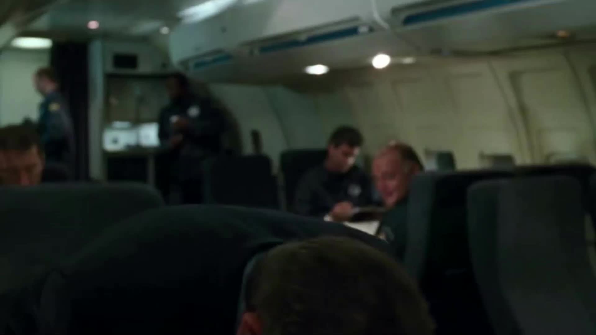 Šerifové (Tommy Lee Jones,Wesley Snipes,Robert Downey Jr 1998 Akční Krimi Thriller Bdrip 1080p ) Sk dabing mkv