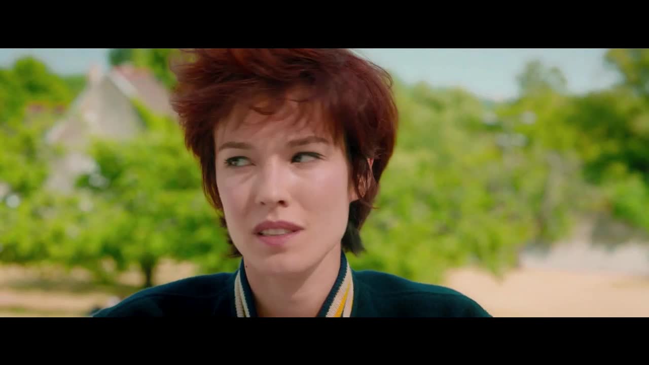 Nicky Larson Agent amater ( Philippe Lacheau,Tarek Boudali,Pamela Anderson 2018 Akční Komedie Krimi Bdrip 1080p ) Cz dabing mkv