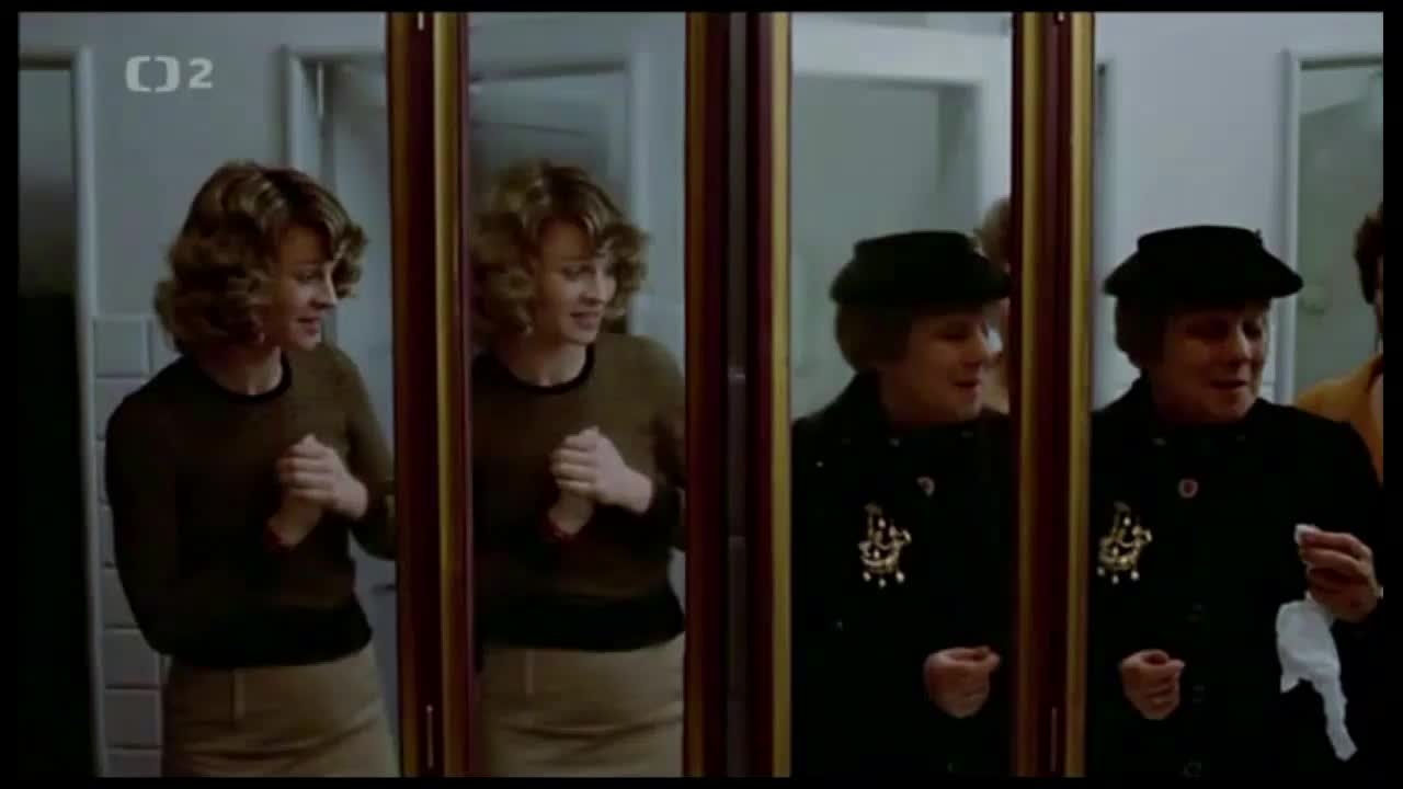 Teď se nedívej (Julie Christie,Donald Sutherland,Hilary Mason 1973 Mysteriózní Thriller Horor Psychologický Dvdrip ) Cz dabing mkv