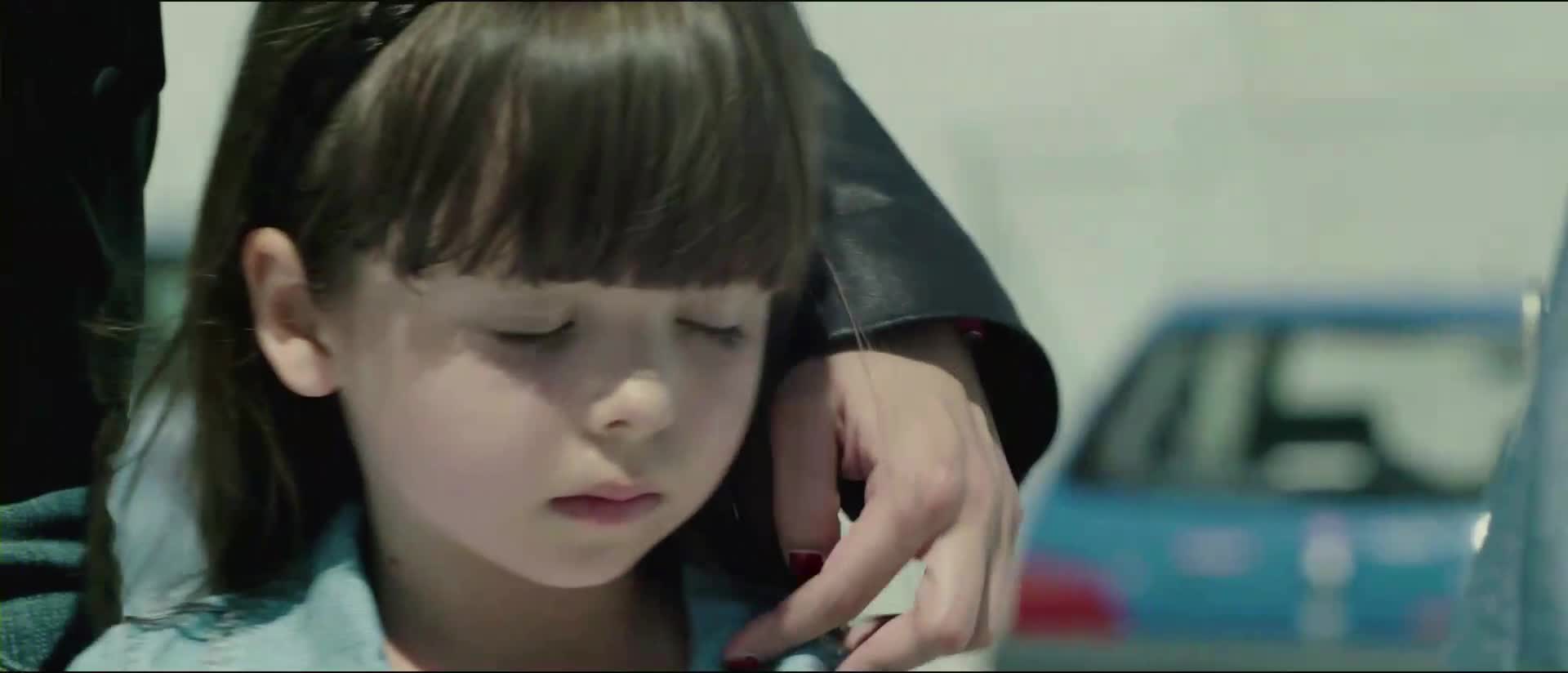 Nebezpečná kořist (Albert Dupontel, Alice Taglioni, Stéphane Debac 2011 Thriller Krimi Akční Bdrip 1080p ) Sk dabing avi