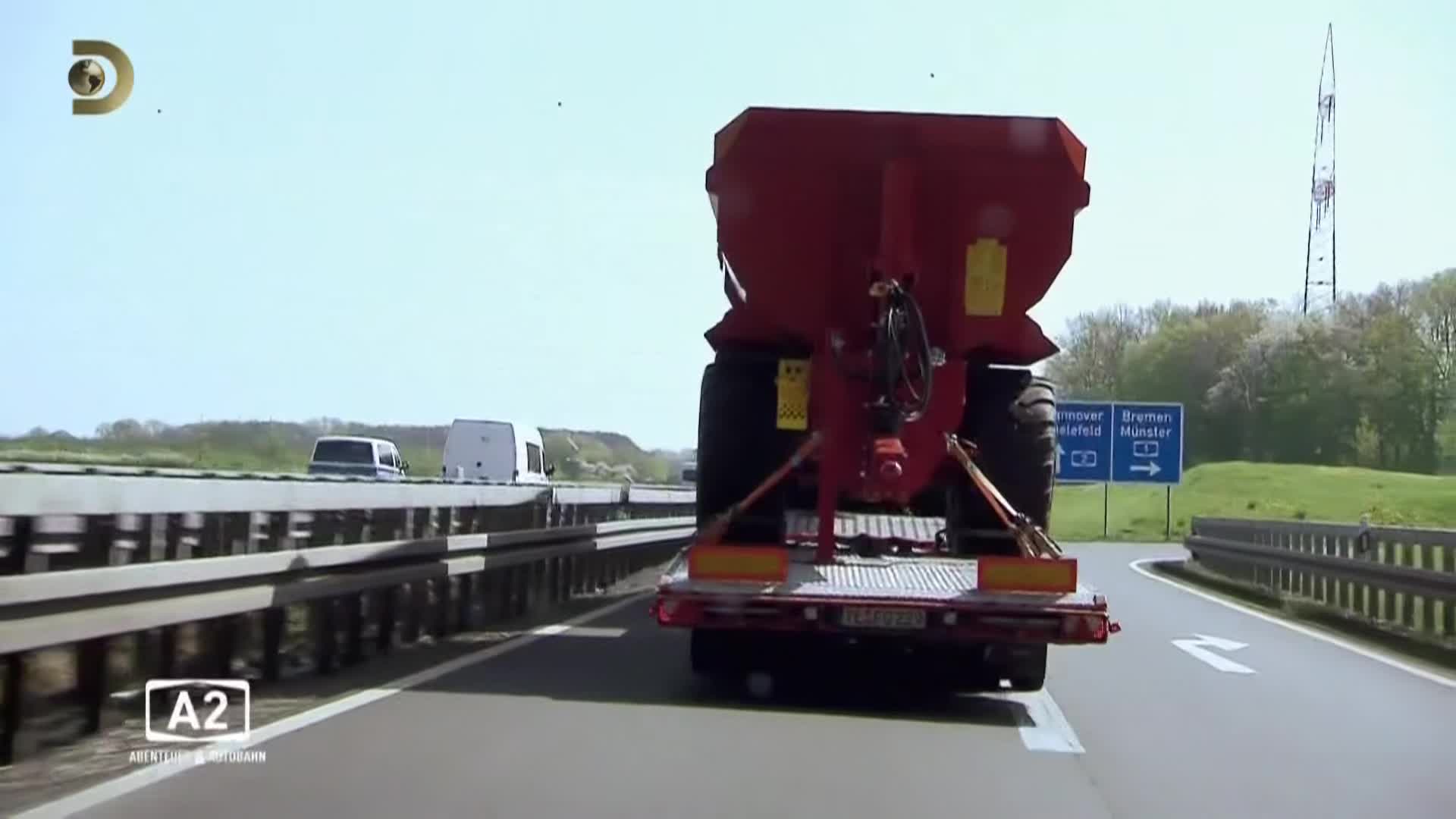 Dálnice A2 S01E16 20 2018 CZ dab 1080p Je rano na vychodnim konci A2 mkv