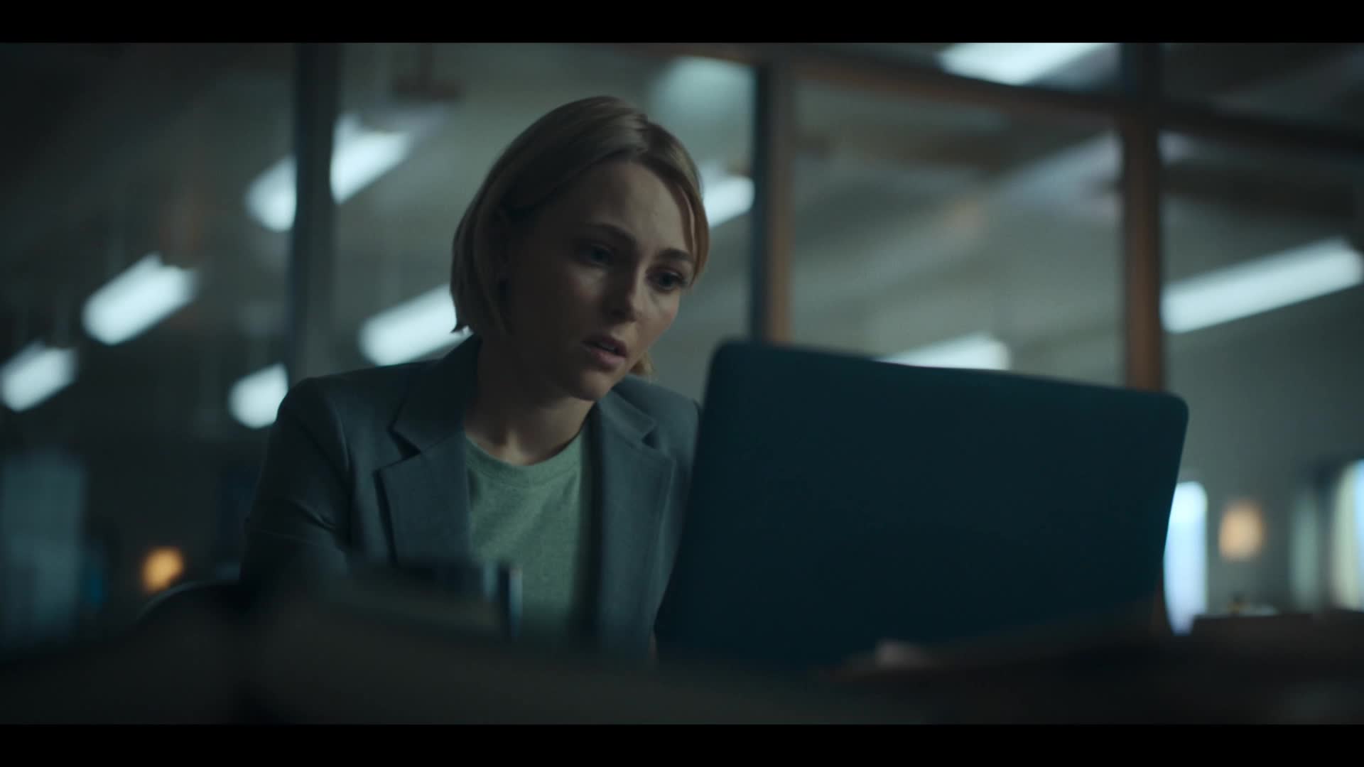 Smrt v bílém plášti S01E08 08 2021 CZ dab 1080p Dřevěné podlahy mkv