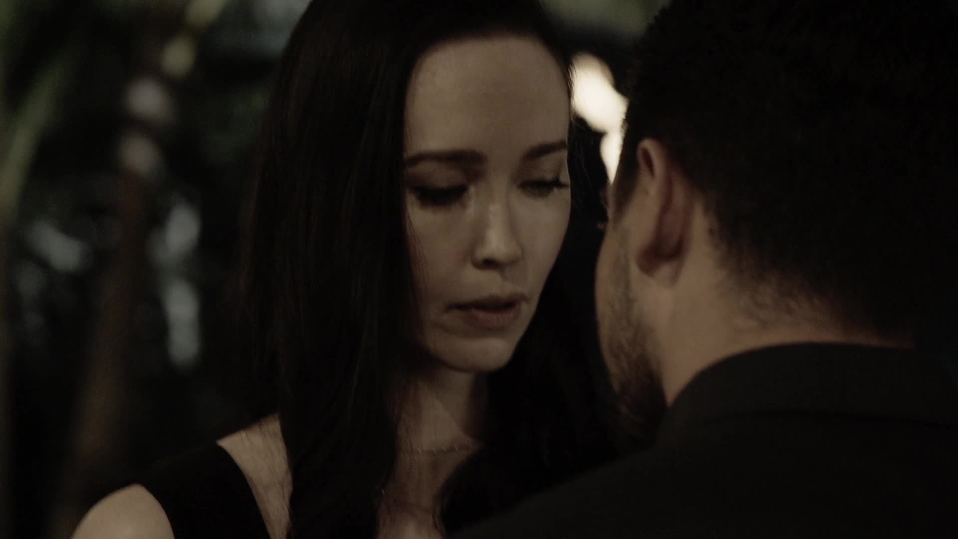 Magnum P I S03E11 16 2020 CZ dab 1080p Lži, které říkáme mkv