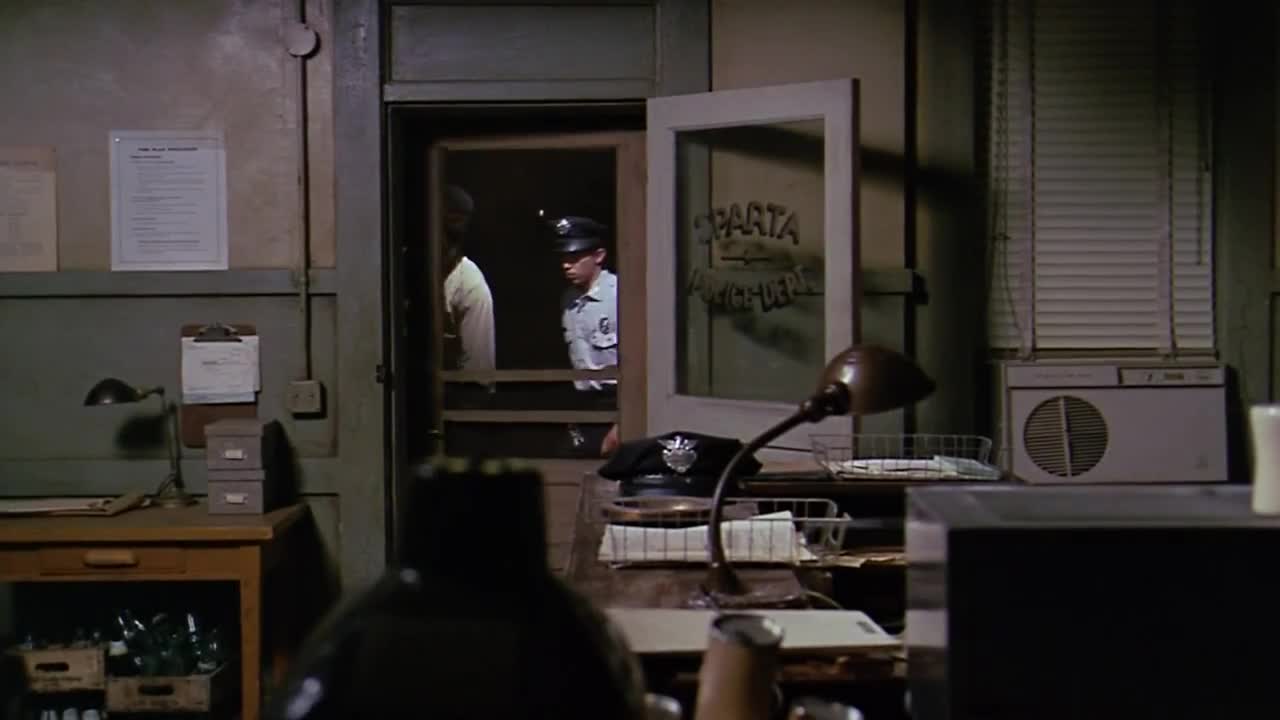 V žáru noci 1967 CZ dab mp4