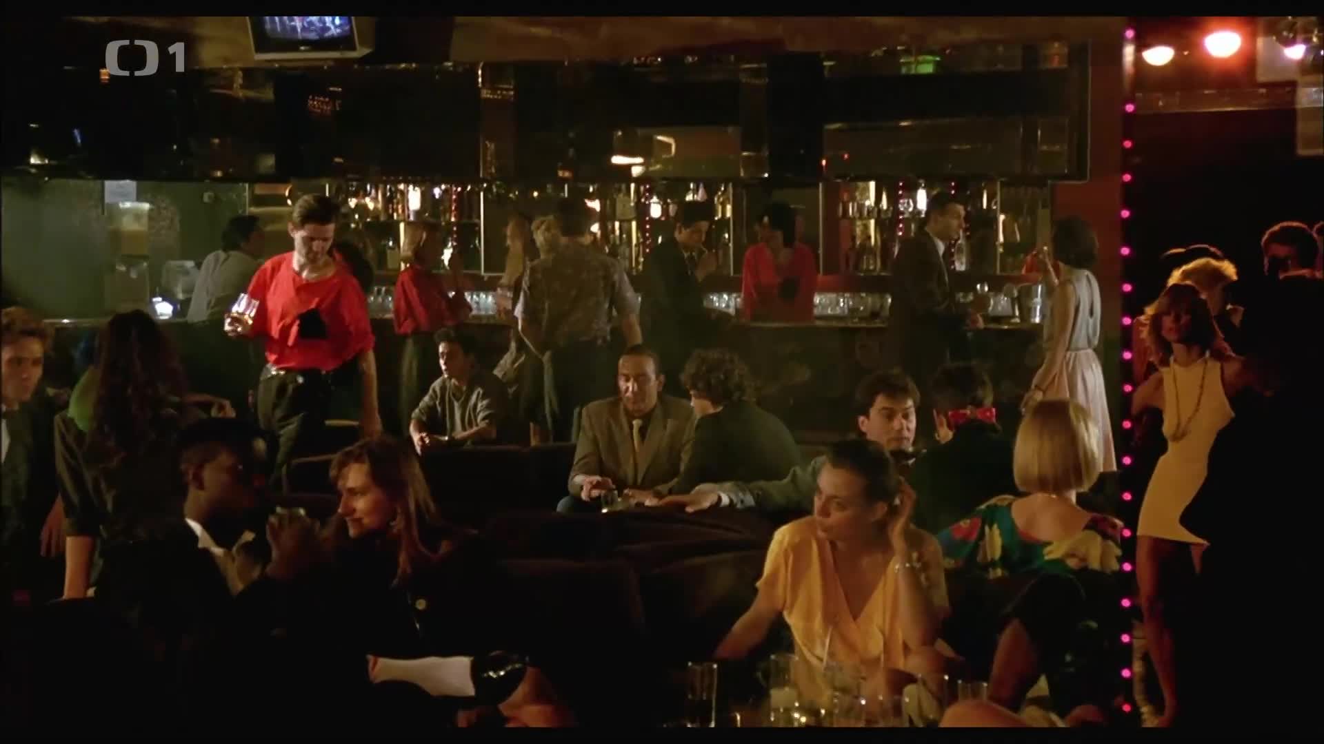 Samotář {1987} krimi, thriller 1080p CZ dabing mkv