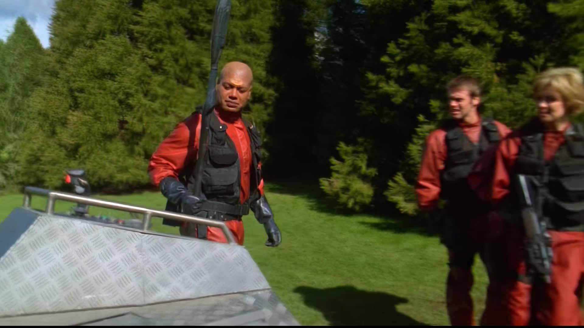 Stargate SG 1 S07E05 Revisions mkv