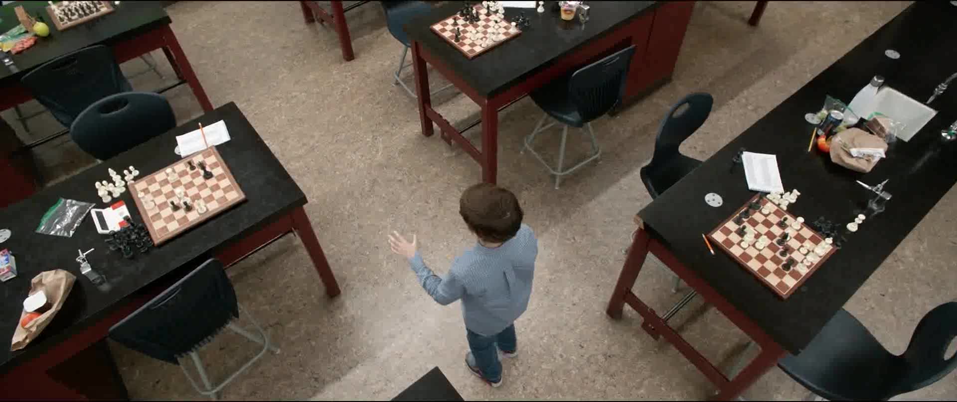 Predátor Evoluce (2018 Akční Sci Fi ) Cz dabing avi