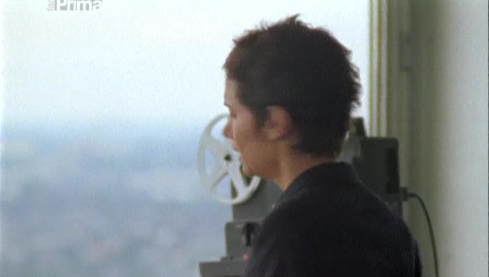 006Schimanski 1998 Sourozenci cz dub avi