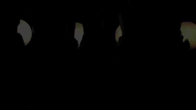 Britney Spears Hold It Against Me (chorus only 3x).mp4