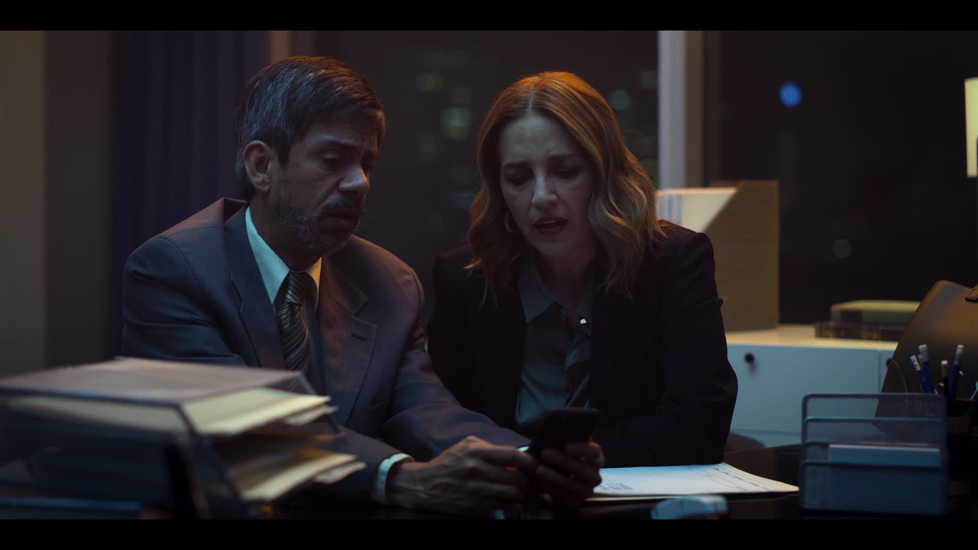 Kdo zabil Saru S01E03 S láskou Sara (2021) krimi mysteriózní thriller cztit mkv