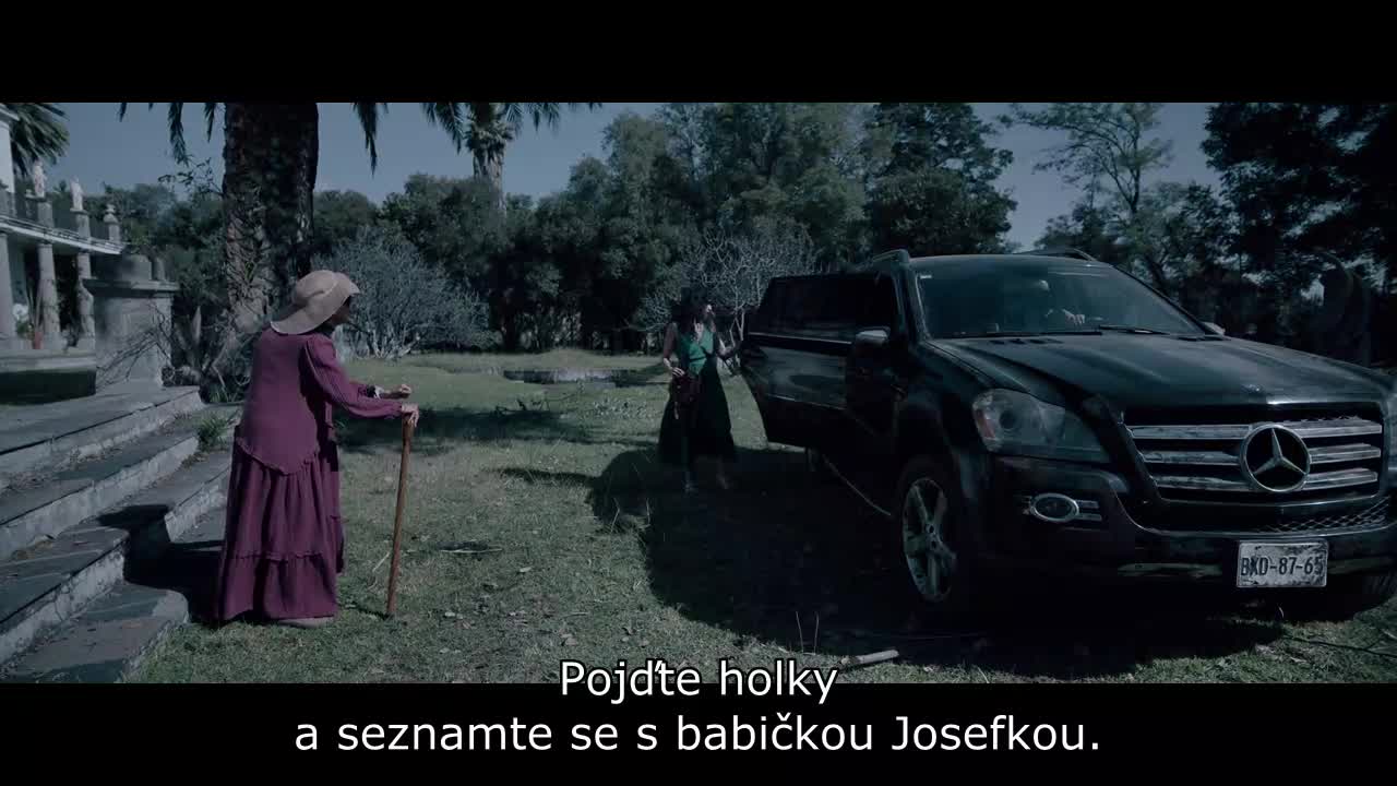 Ďábelské oko Evil Eye (Ofelia Medina,Arap Bethke,Samantha Castillo 2022 Horor Bdrip 1080p ) Mex Cz titulky avi