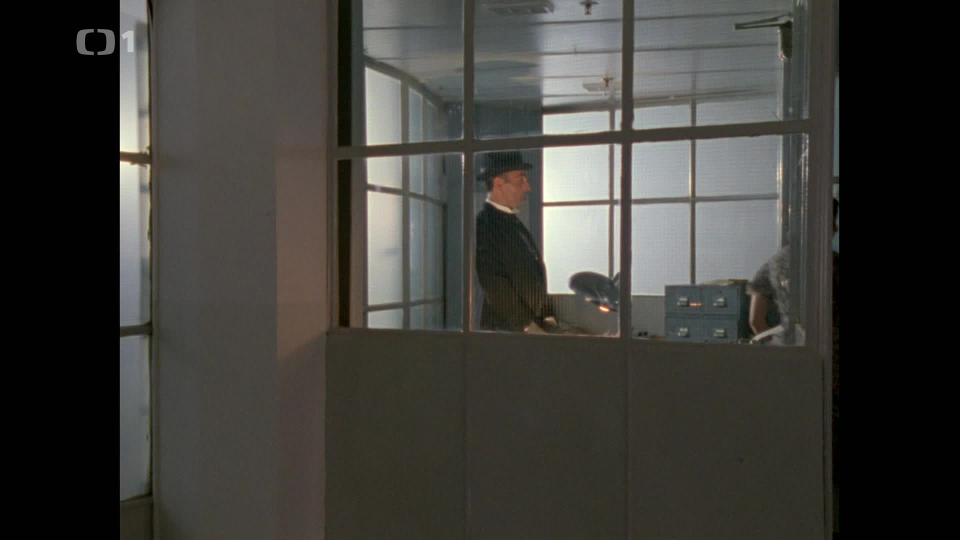 Hercule Poirot S05E05 Dobrodruzstvi italskeho slechtice [The Adventure of the Italian Nobleman] (cz en 1080p) mkv