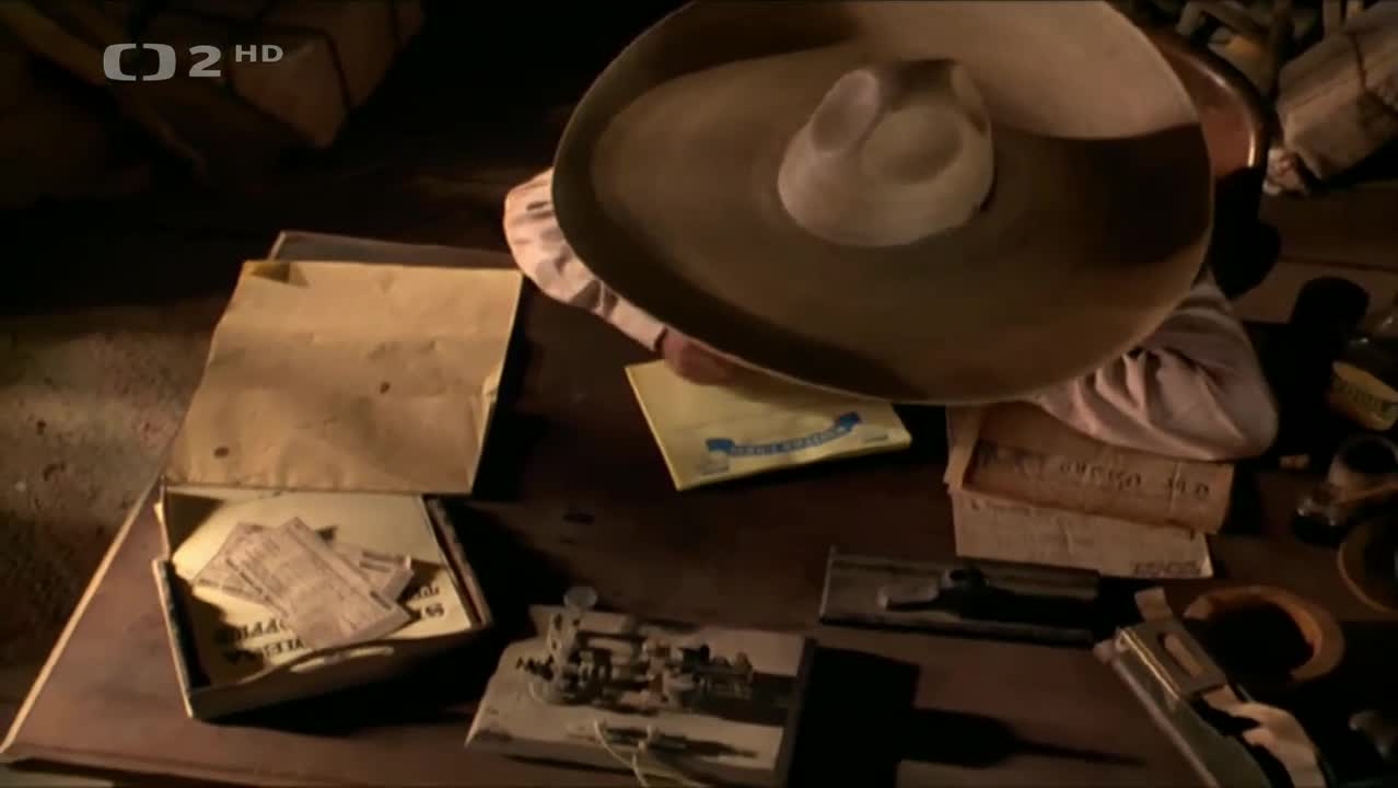 Tajemný střelec (Lance Henriksen, Kay Lenz, David McIlwraith 1995 Romantický Western Bdrip 1080p ) Cz dabing avi