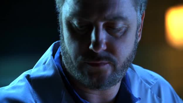 Kriminálka Las Vegas S06E15 24 2005 CZ dab 360p Piráti Třetí říše avi