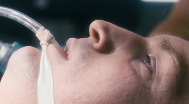 Hlas smrti 2 Světlo White Noise 2 The Light (2007) horor thriller czdab avi