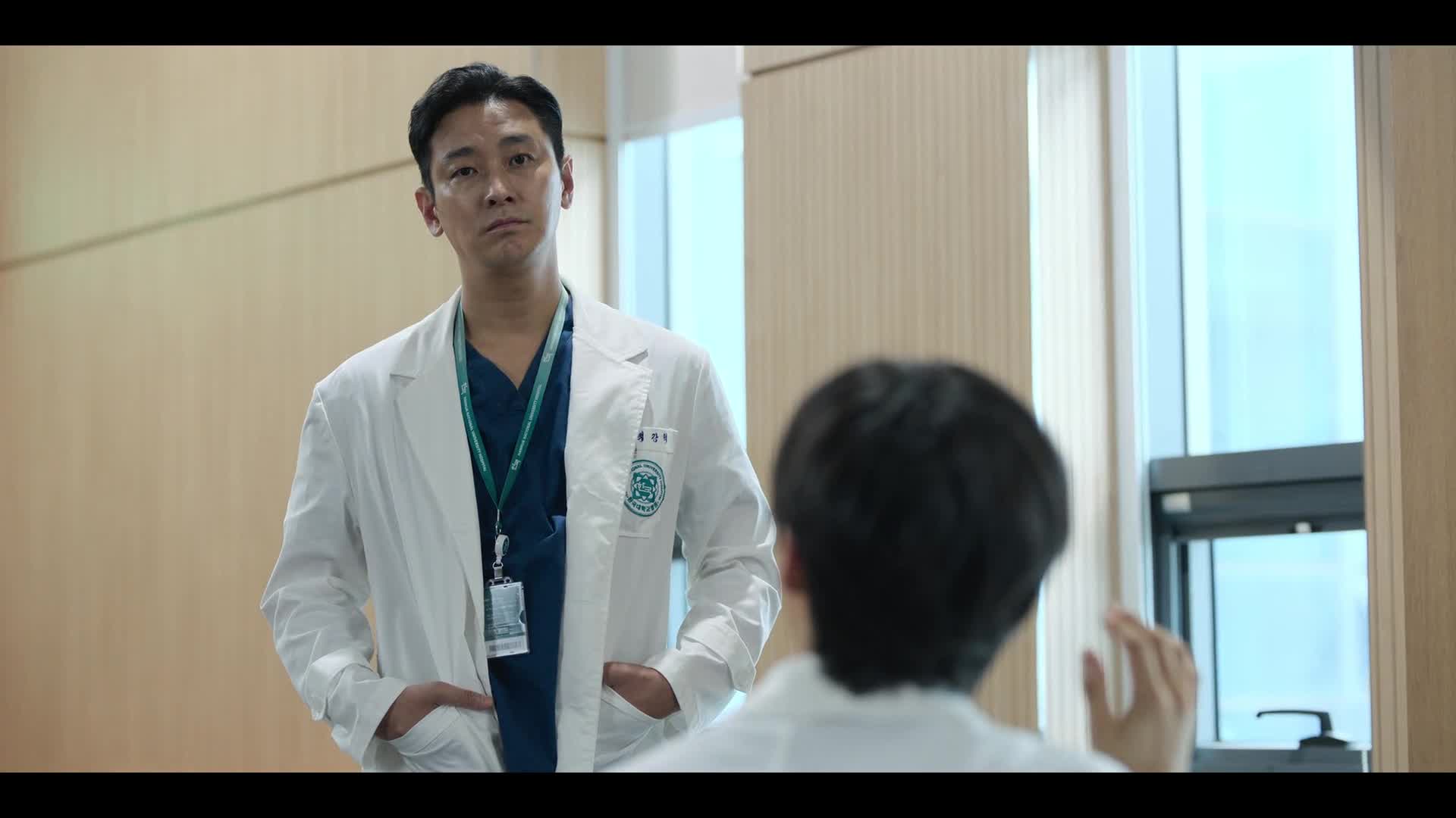 Hrdinové z úrazovky S01E05 Smrtelné nebezpečí (2025) drama cztit mkv