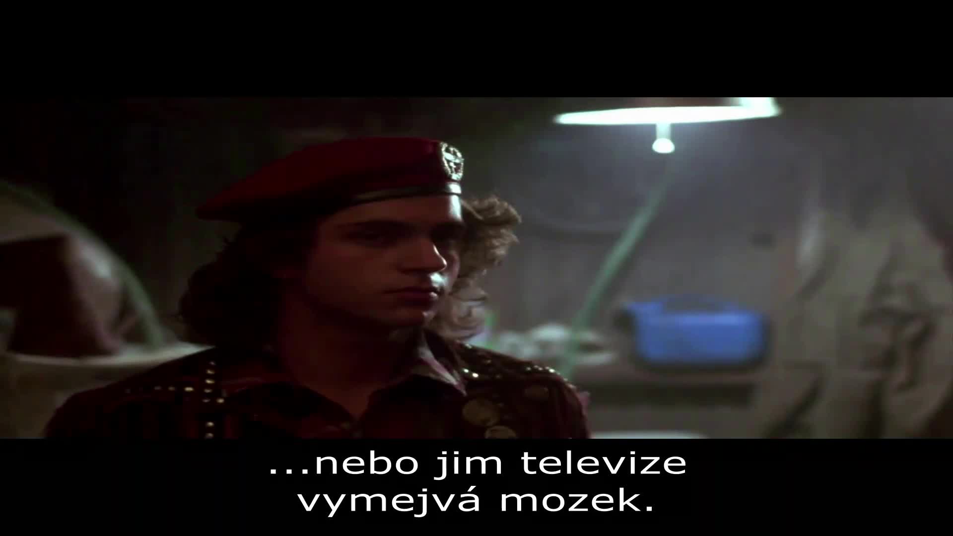 Běžící muž (Arnold Schwarzenegger, Maria Conchita Alonso, Richard Dawson 1987 Sci Fi Akční Thriller Dvdrip ) Cz dabing+title mp4
