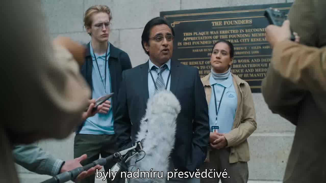 Flash (Ezra Miller, Michael Keaton, Ben Affleck 2023 Akční Dobrodružný Fantasy Sci Fi Bdrip 1080p ) Cz dabing avi