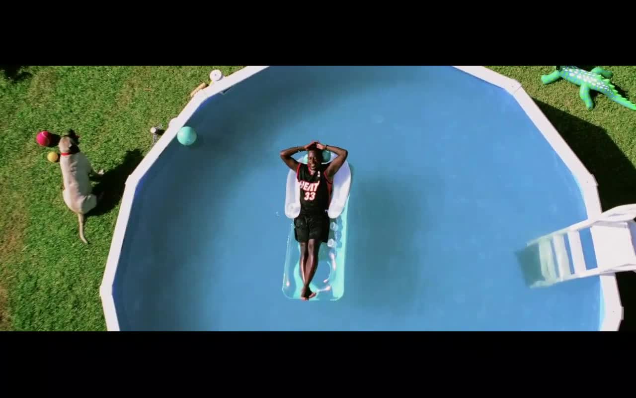 Mizerové II (Remastrované Martin Lawrence,Will Smith,Jordi Mollà 2003 Akční Komedie Krimi Thriller Bdrip 1080p ) Sk dabing+ cz title mkv