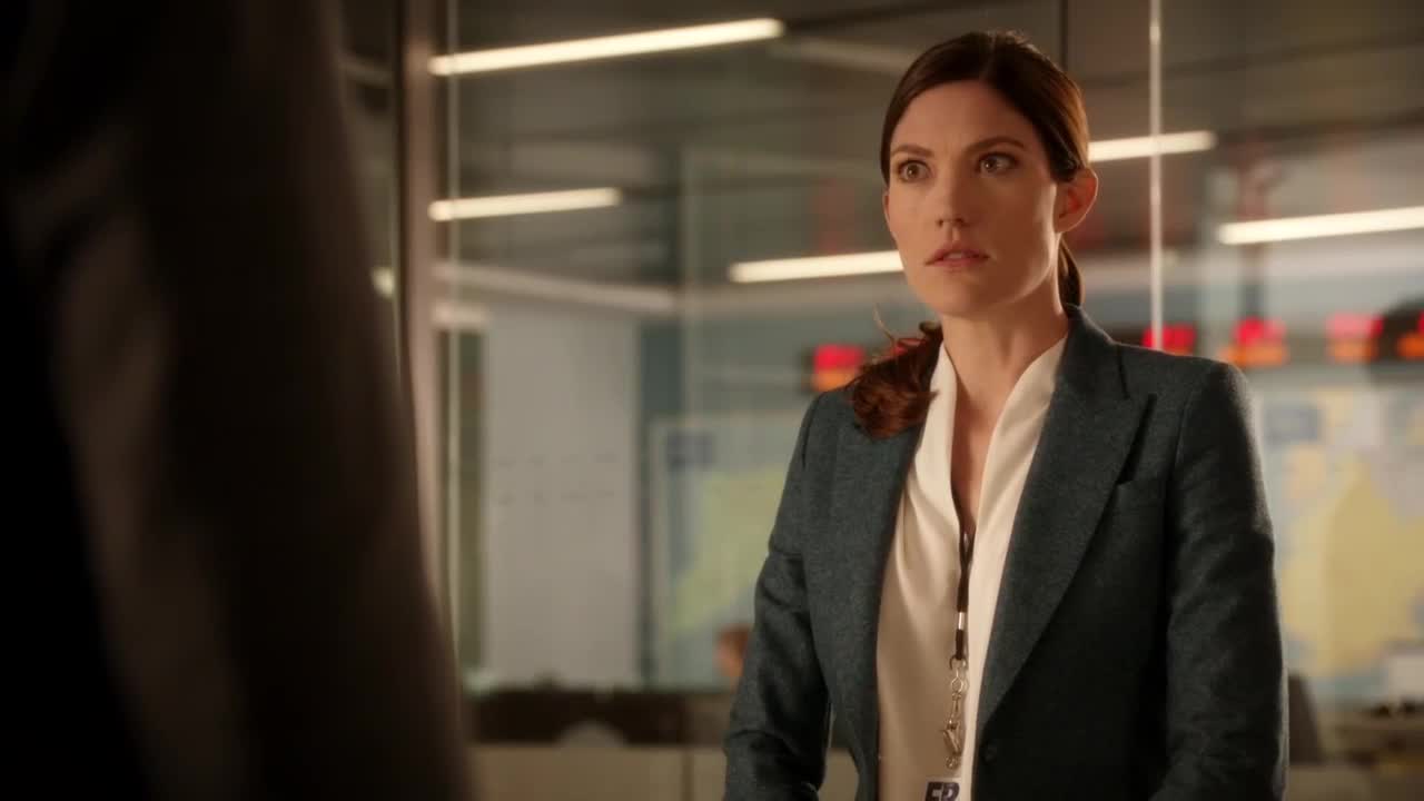 Všemocný S01E12 22 2015 CZ dab 720p Zabití Eddieho Morry mp4