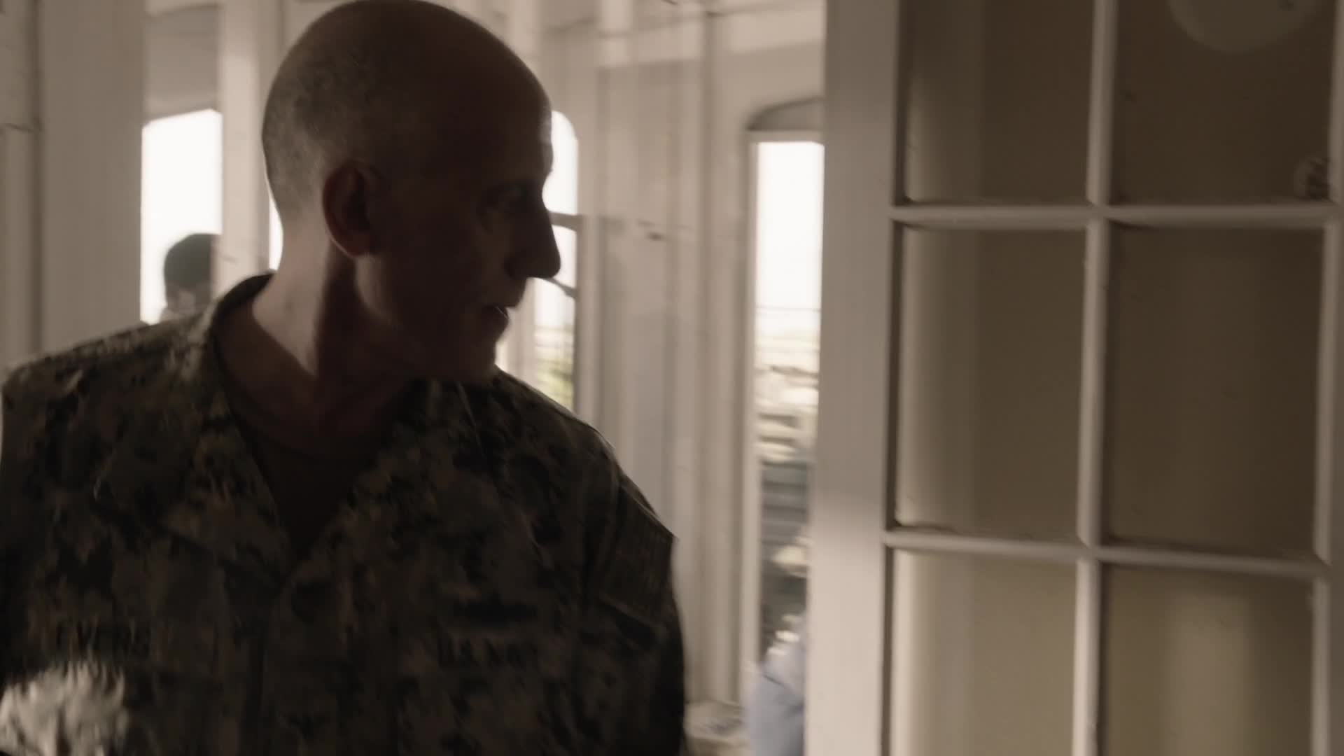 Magnum P I S01E08 20 2018 CZ dab 1080p Zemři, řekl mkv