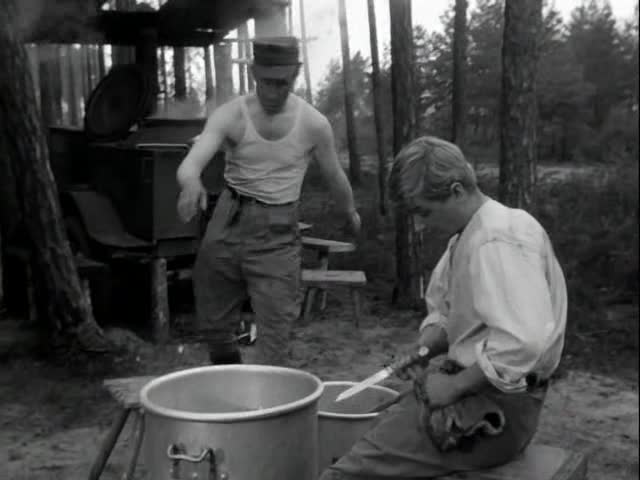 Čtyři z tanku a pes 02 Radost a zklamání avi