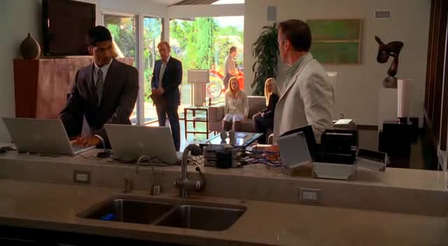 Kriminálka Miami 07x08 Ukradené dítě avi