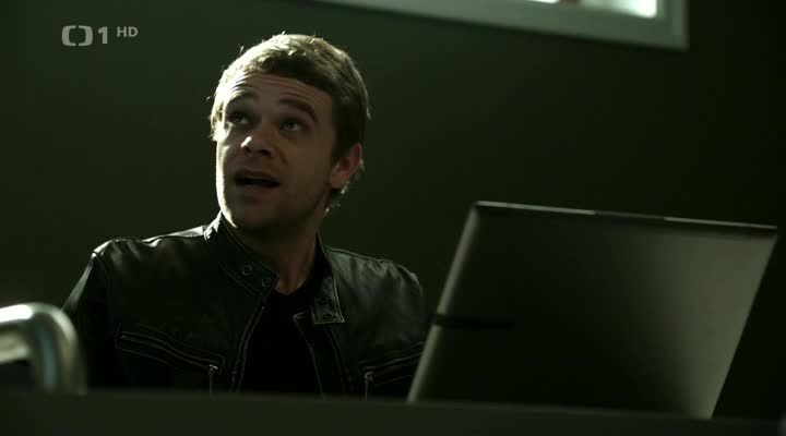 Tělo jako důkaz 02x18 Jako virus 1 část avi