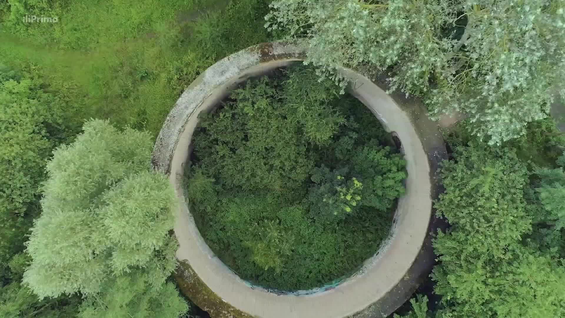 Zapomenuté megastavby 02×01 Hitlerova tajná zbraň mkv