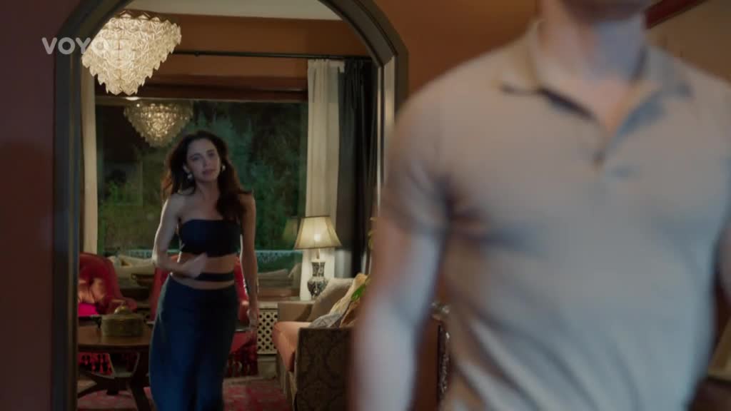 Nauč mě milovat 01x999 Ates Leyla společné romantické scény.mp4