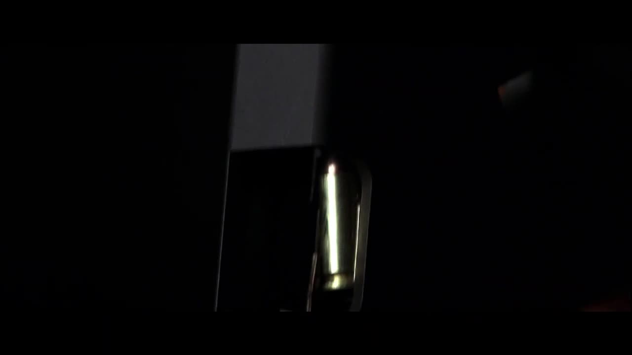 Konec světa (Arnold Schwarzenegger,Gabriel Byrne,Robin Tunney 1999 Horor Akční Thriller Mysteriózní Bdrip 1080p ) Cz dabing avi