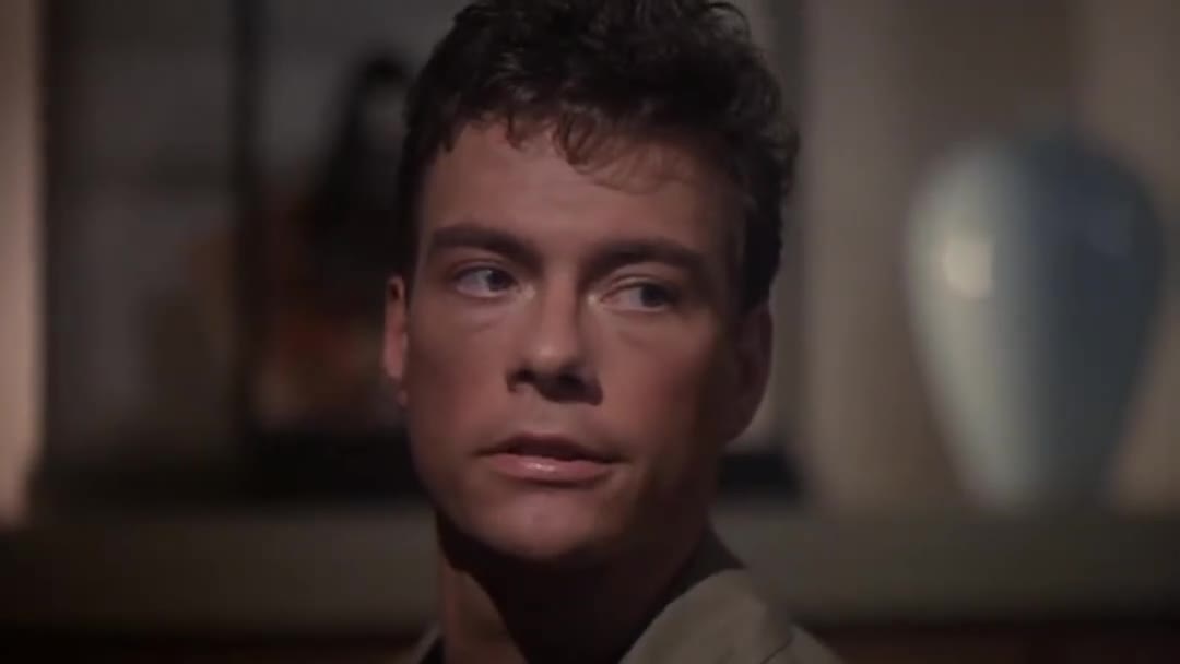 Krvavý sport (Jean Claude Van Damme,Donald Gibb,Leah Ayres 1988 Akční Sportovní Životopisný Bdrip 1080p ) Cz dabing mp4