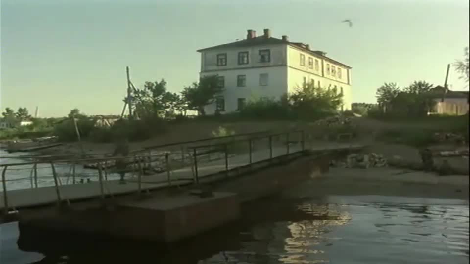 Ztracený na Sibiři (Anthony Andrews,Vladimir Iljin,Valentin Gaft 1991 Drama Bdrip 1080p ) Cz dabing mp4