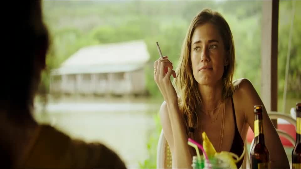 Linie horizontu (Alexander Dreymon,Keith David,Allison Williams 2020 Thriller Drama Bdrip 1080p ) Cz dabing mp4