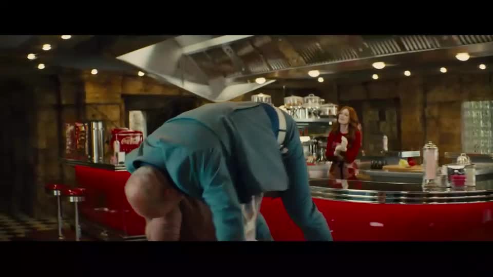 Kingsman Zlatý kruh (Mark Strong,Colin Firth,Julianne Moore,Halle Berry 2017 Akční Dobrodružný Komedie Bdrip 1080p ) Cz dabing mp4