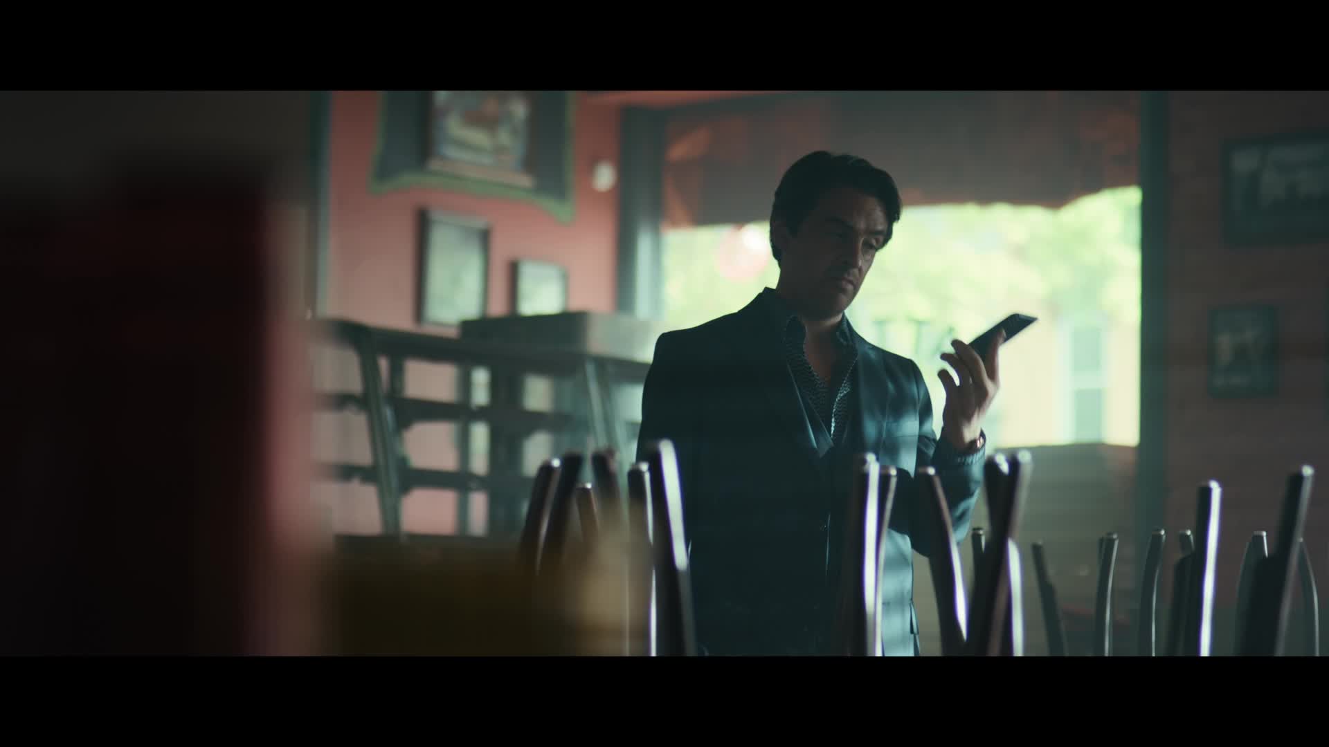 Král Tulsy S03E05 10 2025 CZ dab 1080p Na skalách mkv