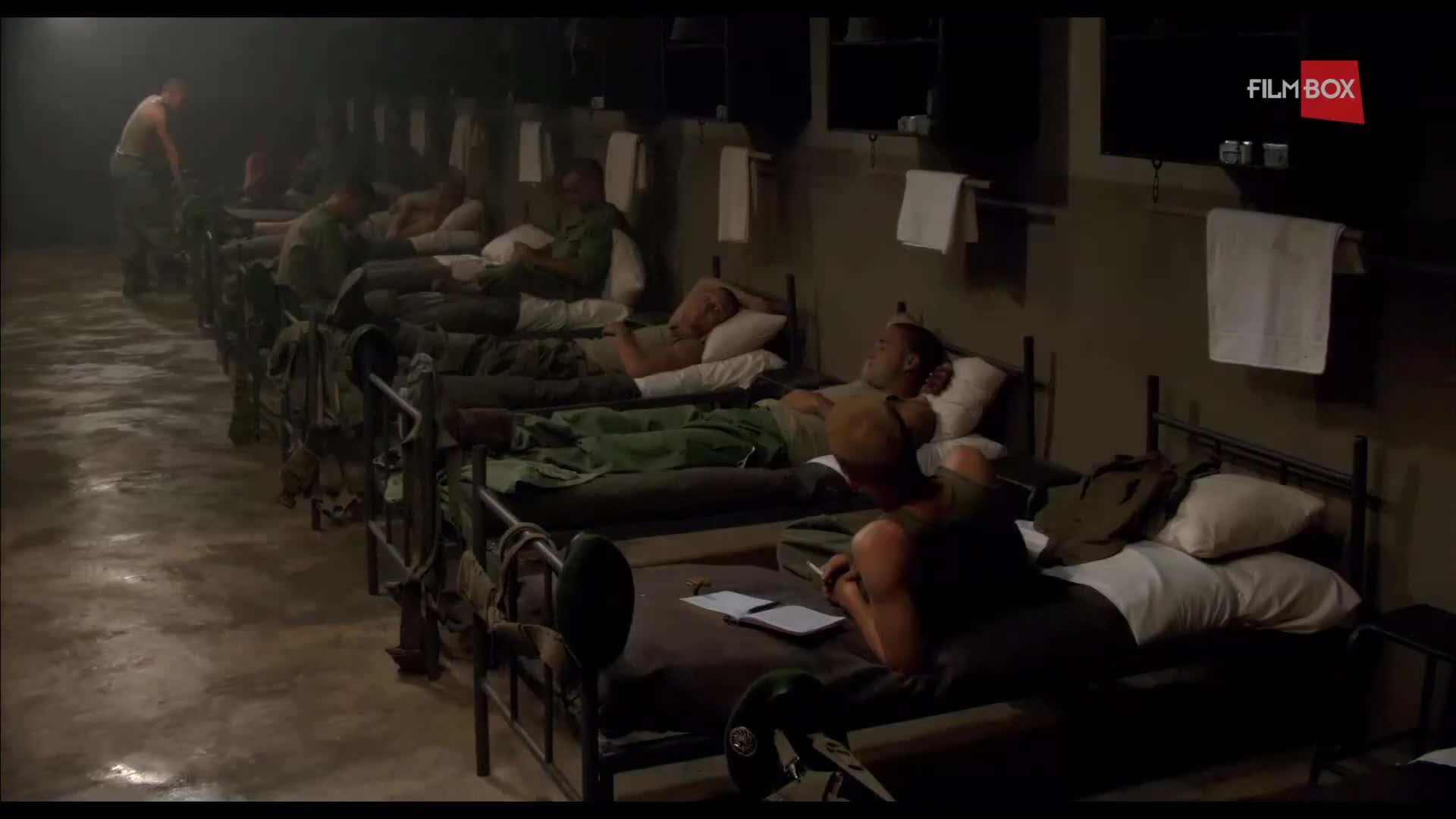 Dezertér (Tom Hardy, Kate Maberly, Félicité Du Jeu 2002 Drama Válečný Hdtvrip 1080p ) Cz dabing mkv