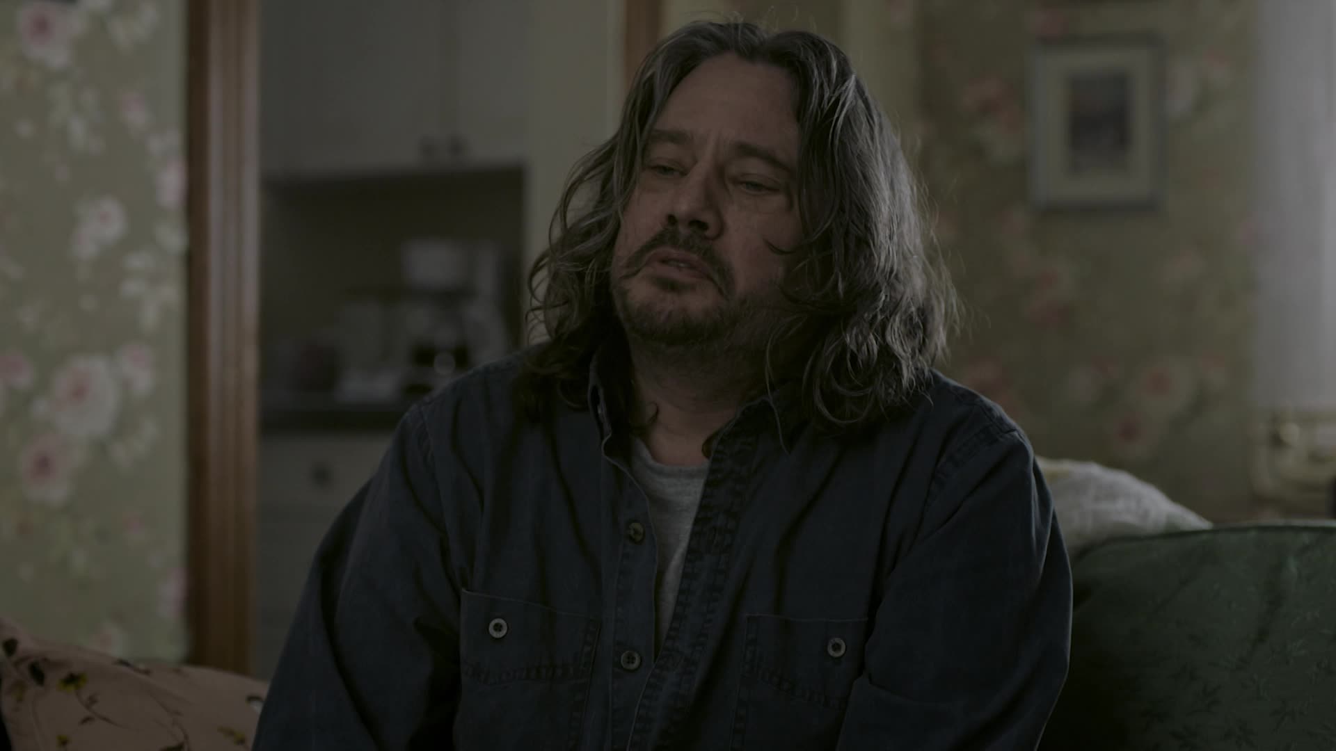 Cardinal S04E03 06 2020 CZ dab 1080p Než přijde noc Barry mkv