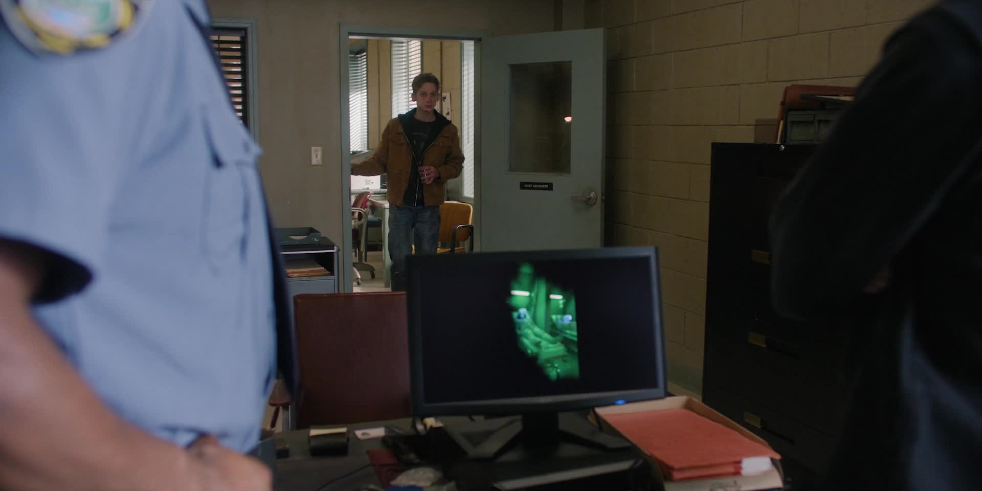 Ústav S01E07 08 2025 CZ dab 1080p Skrýt mkv